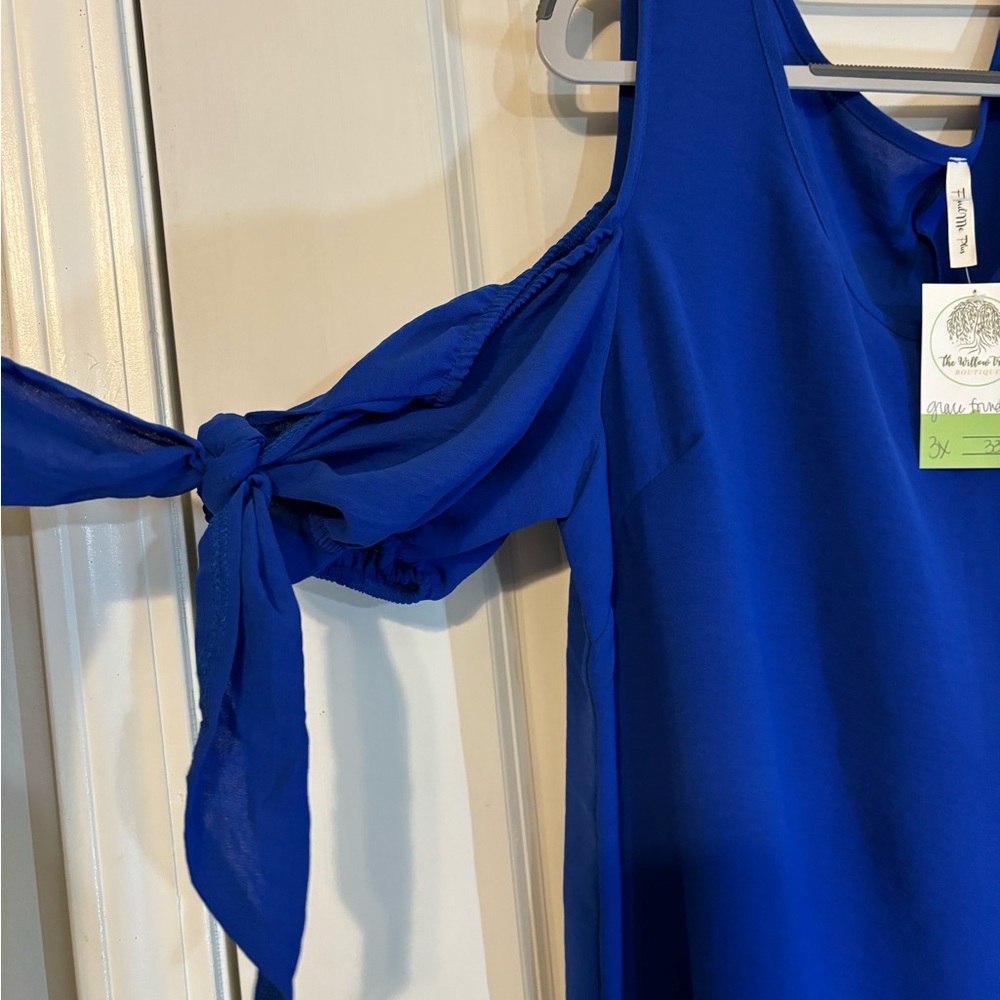 NWT, Boutique Cold Shoulder Royal Blue blouse 3X plus size - Picture 8 of 9
